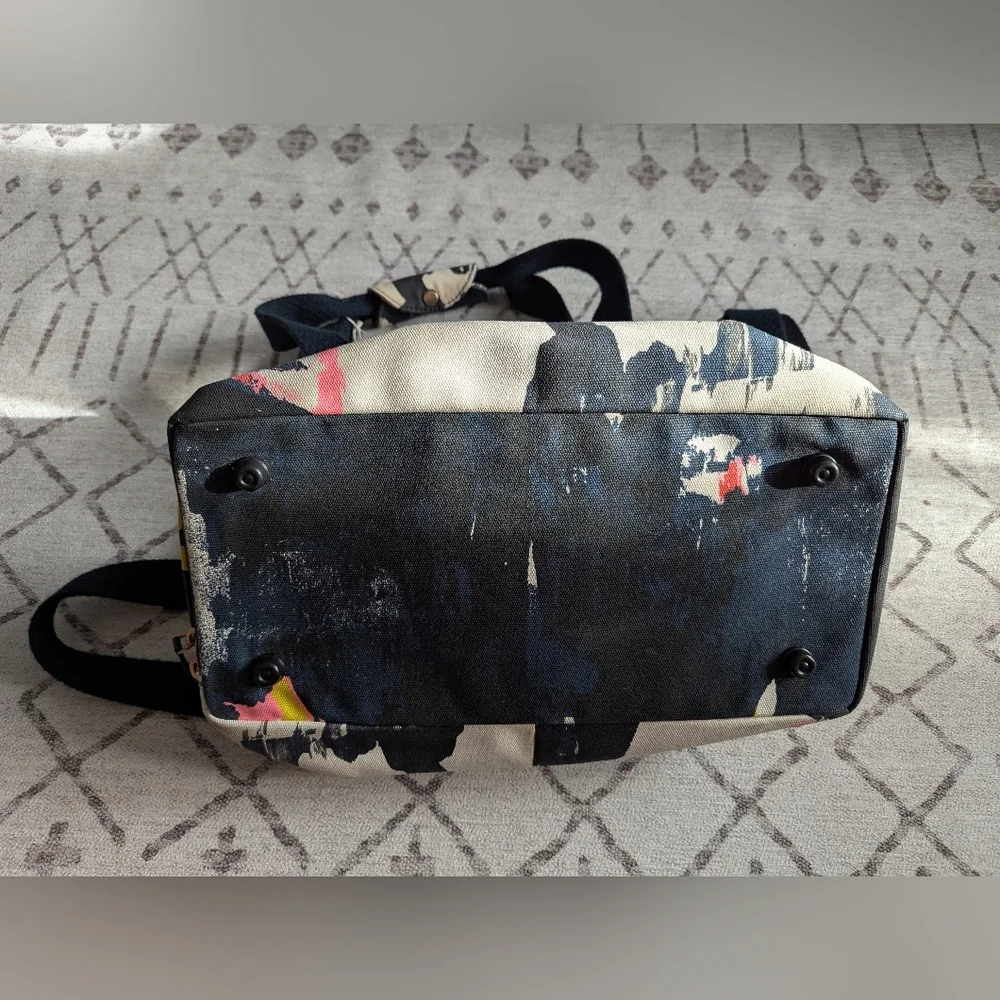 Saturday By Kate Spade Color Block Diaper Bag With Loads Of Storage. - Picture 5 of 8